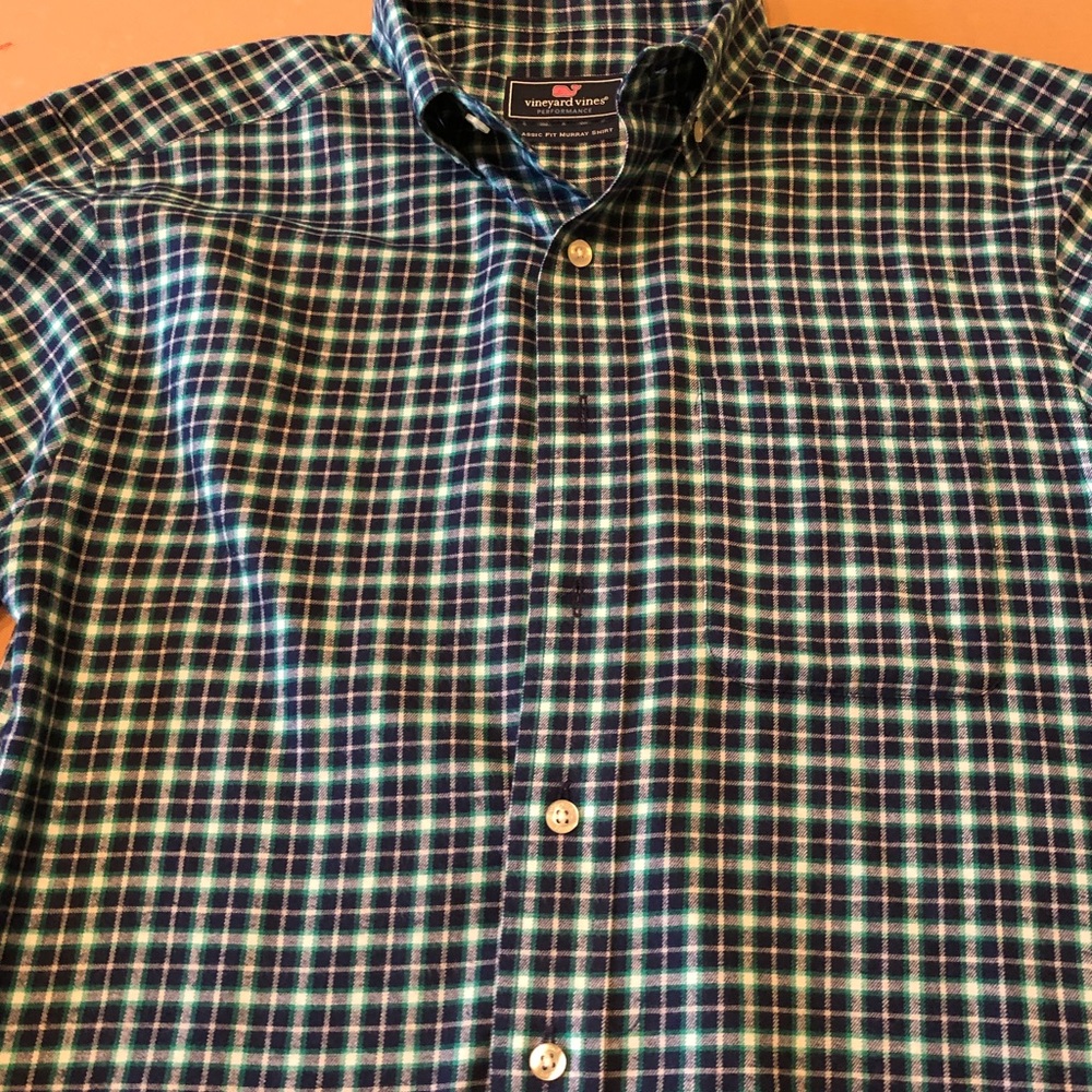 Men’s flannel button down